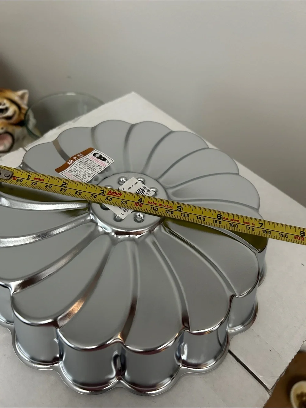 Silver Floral Bundt Cake Pan –  Flower-Shaped Baking Mold